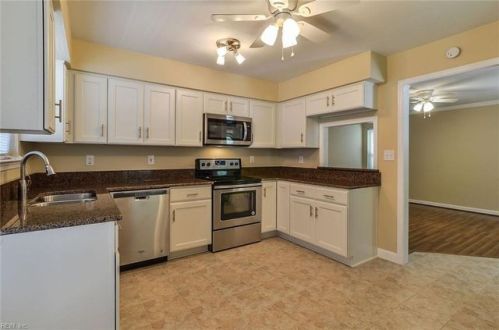 4161 Pughsville Rd, Suffolk, VA 23435-2405