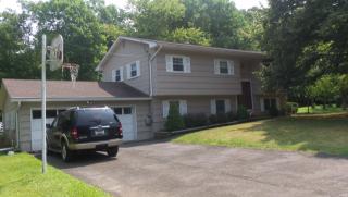 52 Lorna Ln, Airmont, NY 10901-7128