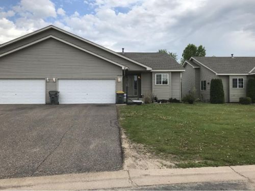 410 Brookhaven Dr, Hammond, WI 54015-9683