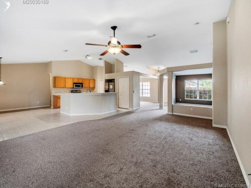 4042 Canrady St, Fort Pierce, FL 34953-7034