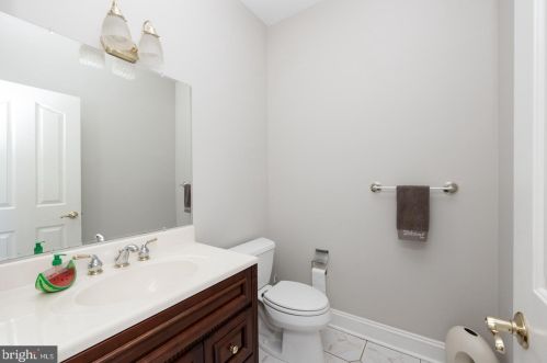 1700 Morgan Ln, Collegeville PA  19426-2859 exterior