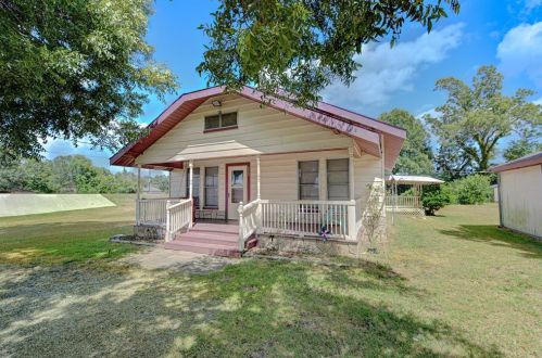 1220 Macek Rd, Richmond, TX 77469-9399