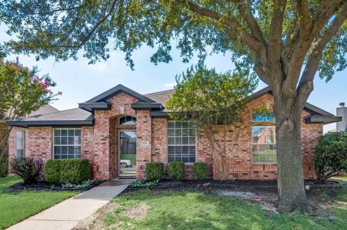 808 Bonnie Ct, Allen, TX 75002-3621
