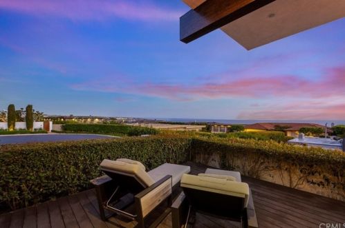 82 Monarch Bay Dr, Dana Point CA  92629-3428 exterior