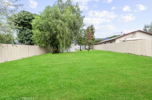 596 Mountain View St, Altadena CA  91001-4921 exterior