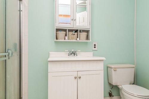 122 Stethem Dr, South Setauket NY  11720-4082 exterior