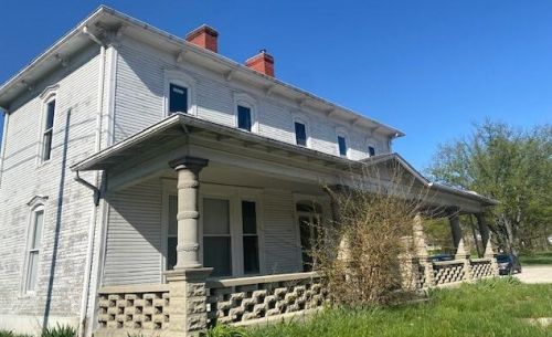 15589 Main St, Brownsville, OH 43721-9900