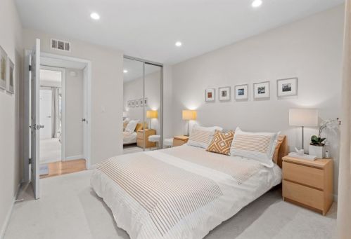 1477 Yukon Dr, Sunnyvale CA  94087-4451 exterior