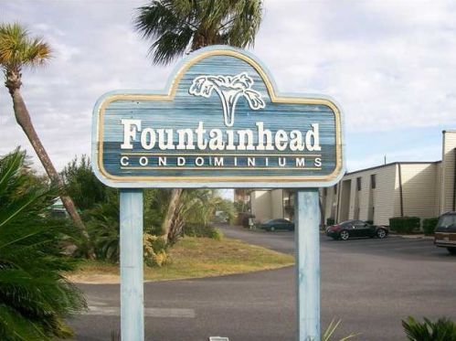 308 Miracle Strip Pkwy, Fort Walton Beach FL  32548-5217 exterior