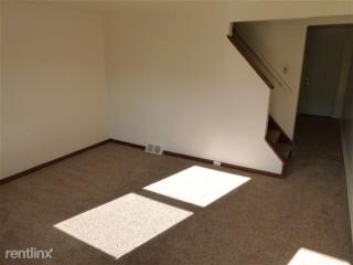 419 Lincoln Ave, Springdale PA  15144-1425 exterior