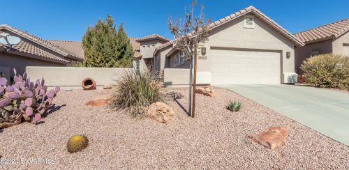6060 Pinion Vista Ct, Cornville, AZ 86325-4846