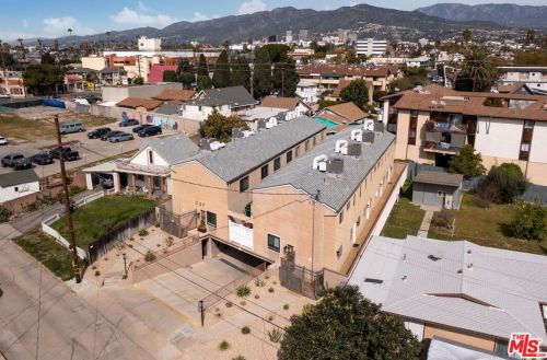 327 Madison Way, Glendale CA  91205-3325 exterior