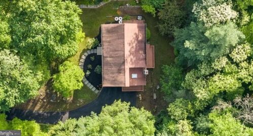 241 Marple Rd, Haverford PA  19041-1029 exterior