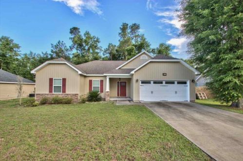 21 Homan Pt Ave, Crawfordville FL  32327-7300 exterior