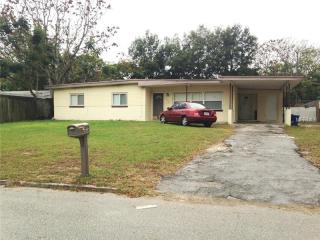 1232 Maverick Dr, Apopka FL  32703-6550 exterior