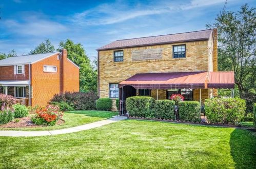 1218 Irene Ln, Pittsburgh, PA 15236-1129