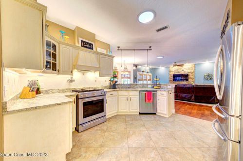 3910 Wateroak Way, Titusville FL  32796-1475 exterior