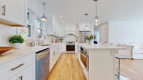 119 Yale Ave, Milford, CT 06460-6847