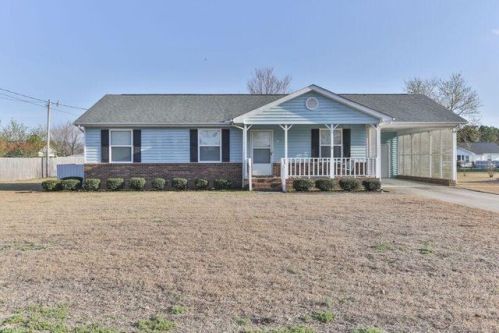 673 Old Cheraw Hwy, Rockingham, NC 28379-8905