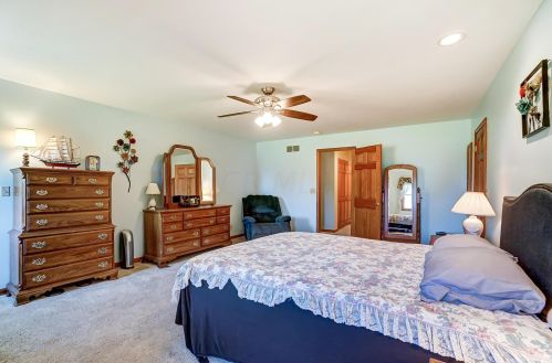 2593 Karok Dr, London OH  43140-9021 exterior