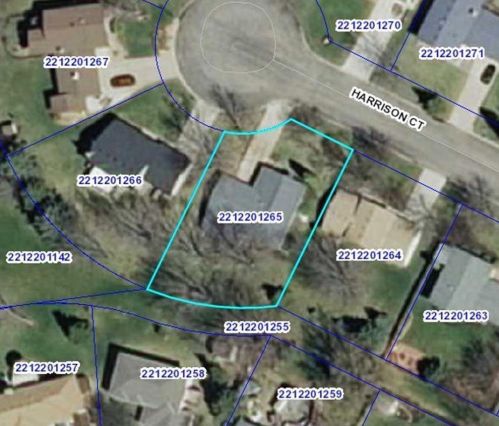 1716 Harrison Ct, Waterford MN  55057-3004 exterior