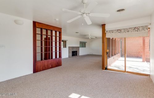 45316 20th St, Phoenix AZ 85087-6562 exterior