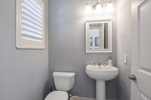 4895 Classical Blvd, Delray Beach FL  33445-1222 exterior