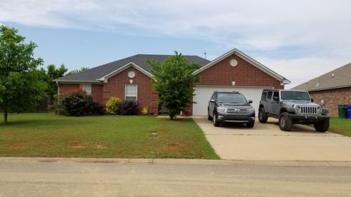 2560 Zoysia Ln, Conway, AR 72034-8461