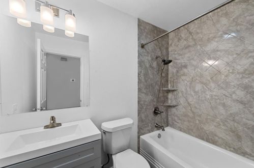 316 Bradshaw St, Denton TX  76205-0062 exterior