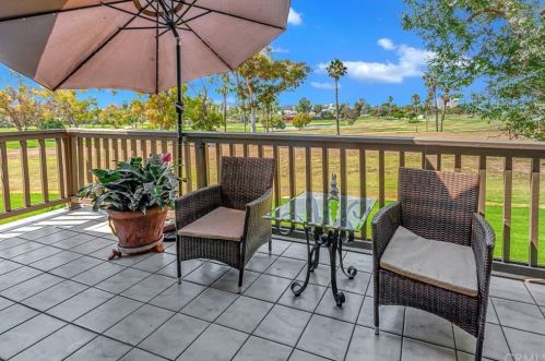 8 Arboles, Irvine CA 92612-2626 exterior