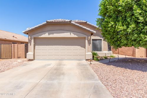10236 Crescent Ave, Mesa, AZ 85208-7199