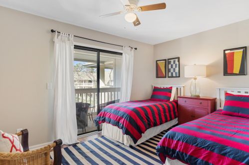 2064 Long Bend Dr, Johns Island SC  29455-6317 exterior