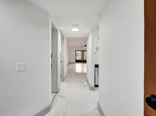 7300 Amberly Ln, Delray Beach FL  33446-2949 exterior