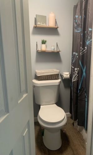 1812 Park Circle Dr, Glenshaw PA  15116-2137 exterior