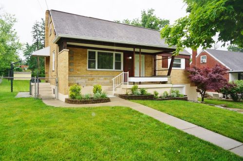 5785 Glen Ave, Cincinnati, OH 45248-1506