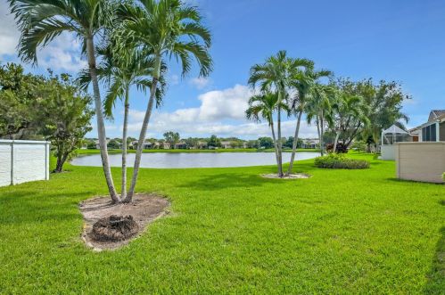 2745 Clipper Cir, West Palm Beach FL  33411-5178 exterior