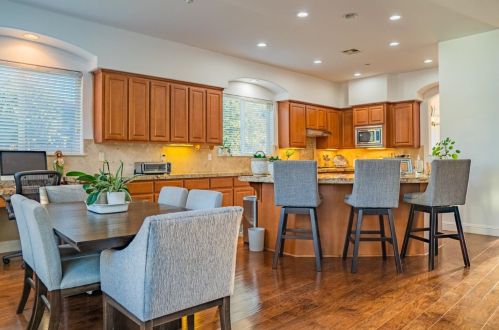 16834 Train Station Ct, Lathrop CA  95330-8638 exterior