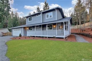 2002 9th St, Puyallup, WA 98372-4831
