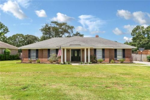 2420 Bobwhite Trl, Mobile, AL 36695-8372