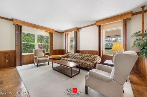 5240 20th St, Vero Beach FL  32966-2222 exterior