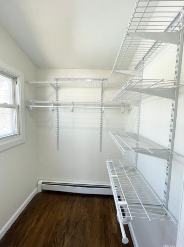 10459 214th St, Jamaica NY  11429-1542 exterior