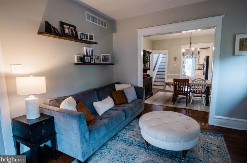 9 Virginia Ave, Camden NJ  08108-2337 exterior