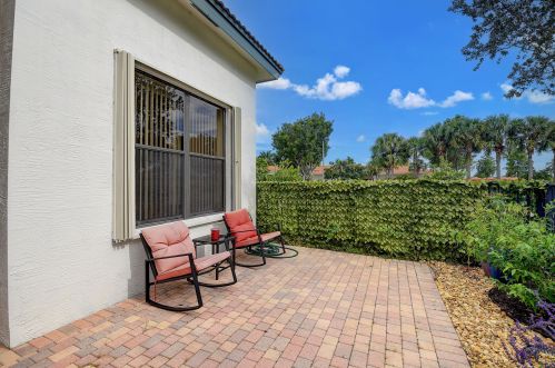 9508 Tivoli Isles Blvd, Delray Beach FL  33446-9641 exterior