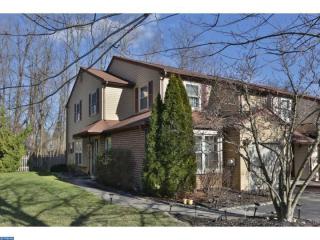 320 Fieldstone Ct, Yardley, PA 19067-5710