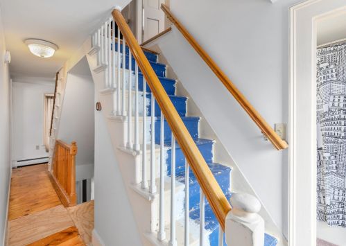 32 Pne St, Dover NH  03820-4202 exterior