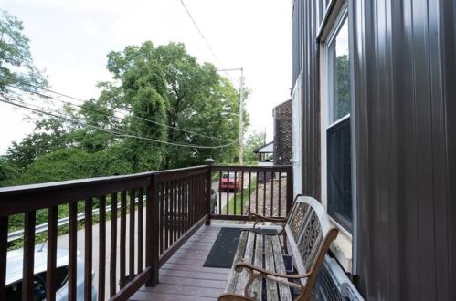 2926 Leander St, Pittsburgh, PA 15219-3938