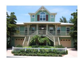 12915 Yacht Club Pl, Cortez, FL 34215-2563