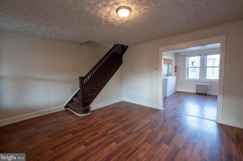 6113 Mcmahon St, Philadelphia PA  19144-1024 exterior