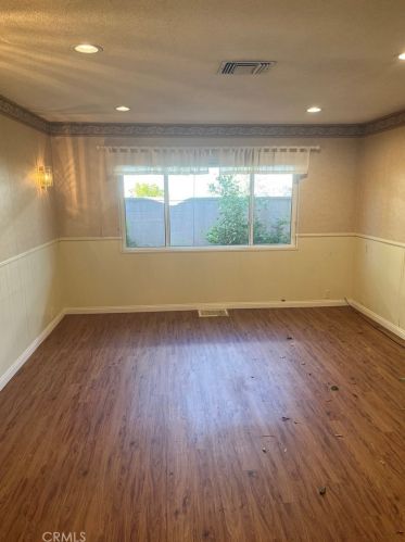 4967 Sierra Rd, San Bernardino, CA 92407-3204