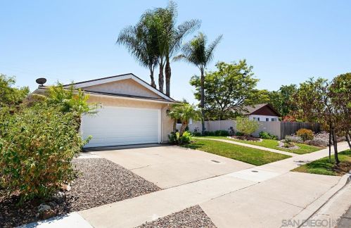 6265 Estelle St, San Diego, CA 92115-5617
